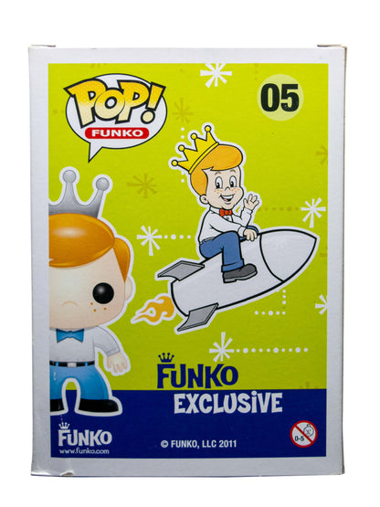 Johnny Ramone Freddy Funko 05 - 2011 SDCC Exclusive /48 made [Light Damage]