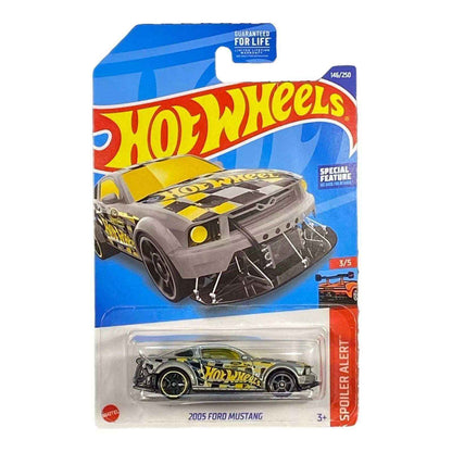 Hot Wheels 2005 Ford Mustang - Spoiler Alert Series 3/5