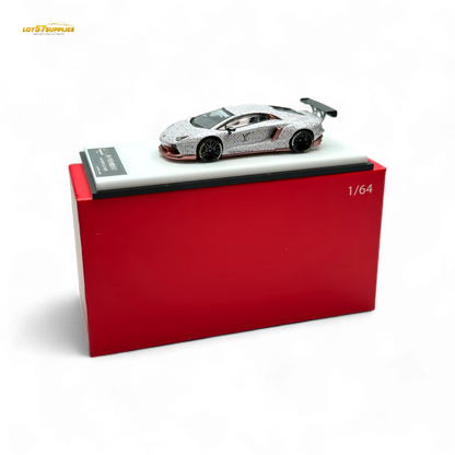 King Model Lamborghini Aventador LP700-4 LB 1.0 White LV Livery 1:64