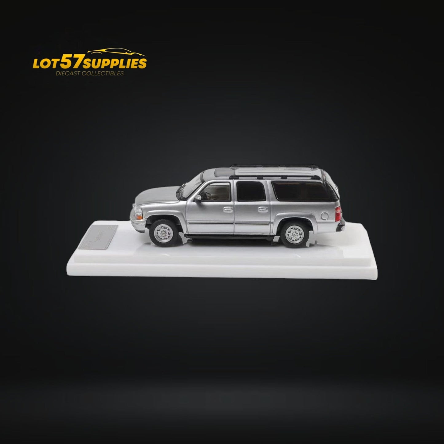 MK Miniatures Chevrolet Suburban in Silver 1:64