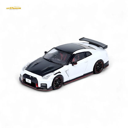 Inno64 NISSAN GT-R (R35) NISMO White 1:64