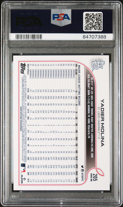 2022 TOPPS YADIER MOLINA  #205 - PSA 10