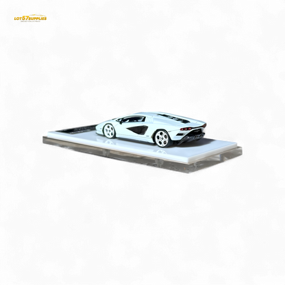Fuelme Model NEO COUNTACH LPI 800-4 BIANCO SIDERALE 1:64 Resin