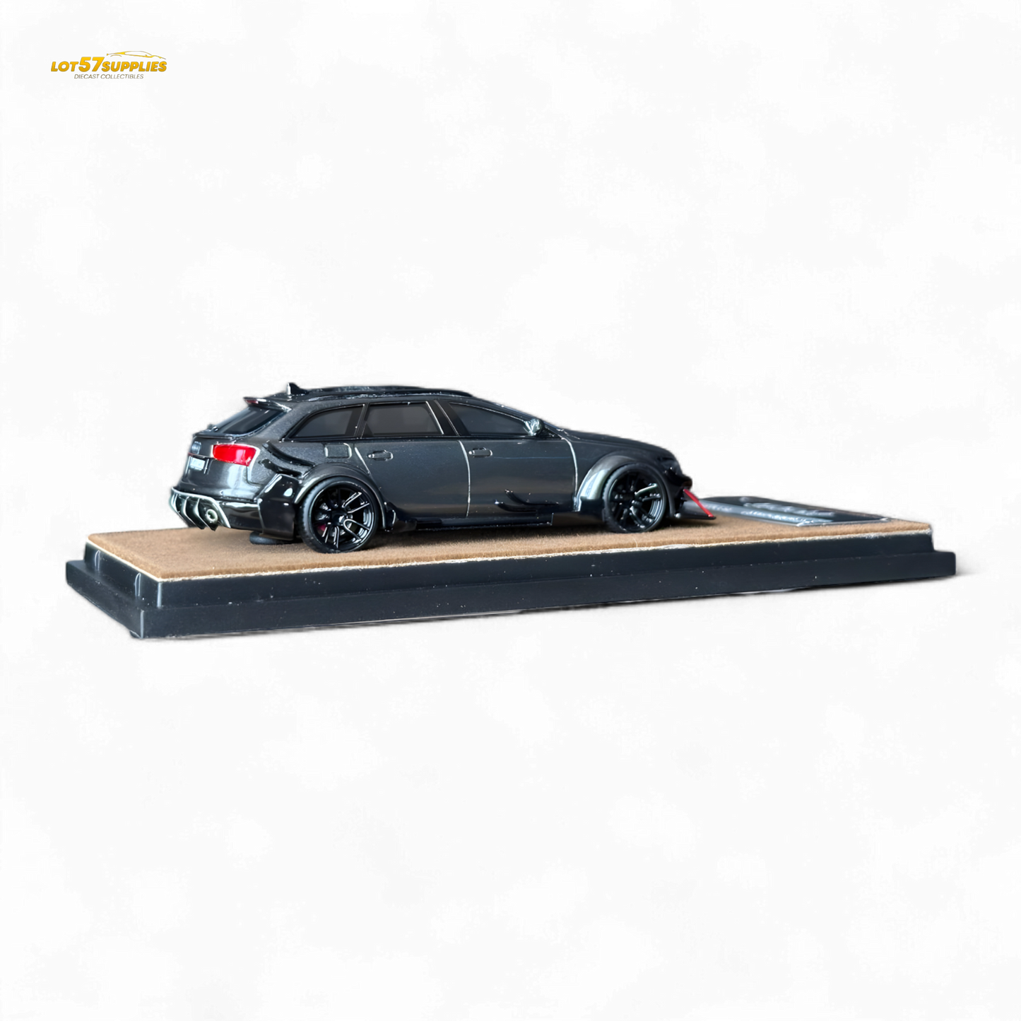Qidian Model Audi RS6 Avant (C7) Crock Station wagon DTM Wide-Body Modified  - Gungrey 1/64