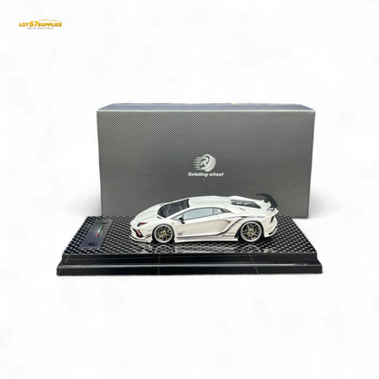 Rotating Wheel Rowen Aventador S - Pearl White 1/64