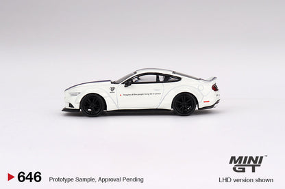 Mini-GT FORD MUSTANG GT LB-WORKS White 1:64 #646