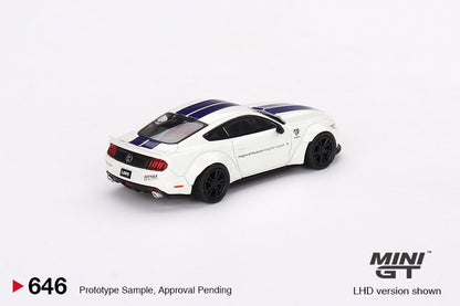 Mini-GT FORD MUSTANG GT LB-WORKS White 1:64 #646