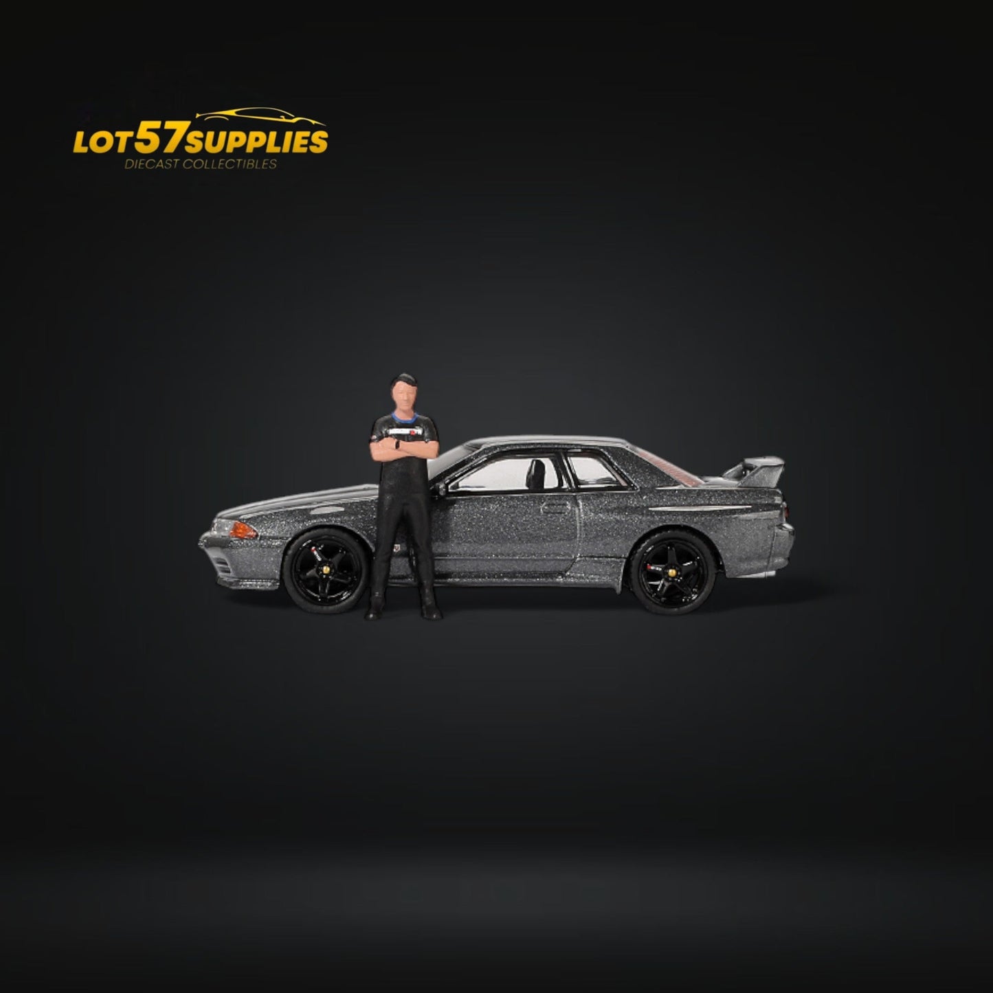 (Pre-Order) Mini-GT Nissan Skyline R32 Nismo Gunmetal With Matsuda Figure #869 1:64 MGT00869