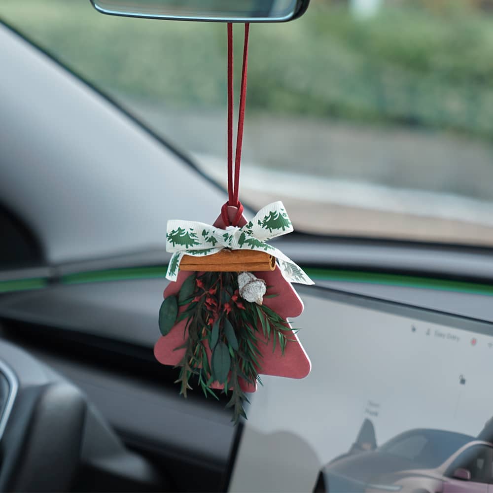 Universal Car Christmas Diffuser