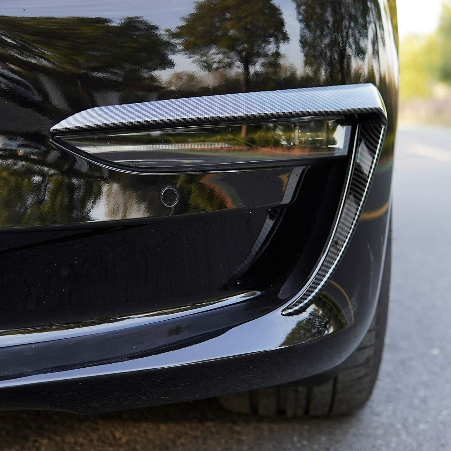 Front Fog Light Trim Cover Eyebrow Spoiler for Tesla Model 3 / Y