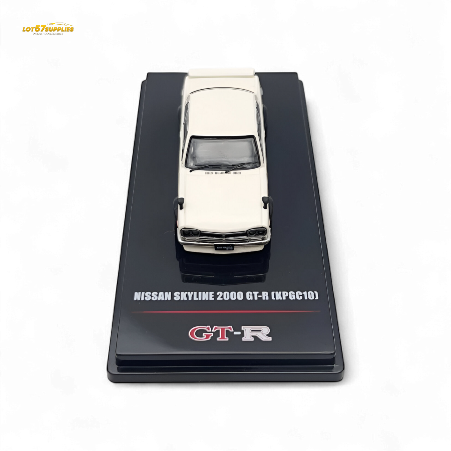 Inno64 Nissan Skyline 2000 GT-R (KPGC10) in White 1:64