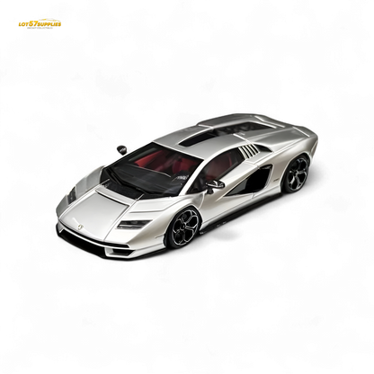 Fuelme Model NEO COUNTACH LPI 800-4 ARGENTO LUNA 1:64 Resin