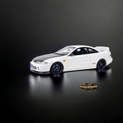 Nice Auto Honda Integra DC2 in White 1:64 Resin Limited to 399 Pcs