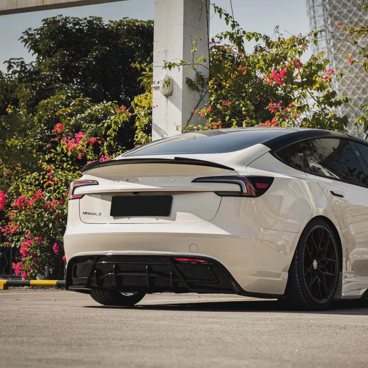 TESERY Model 3 Highland Rear Trunk Spoiler - Carbon Fiber Exterior Mods